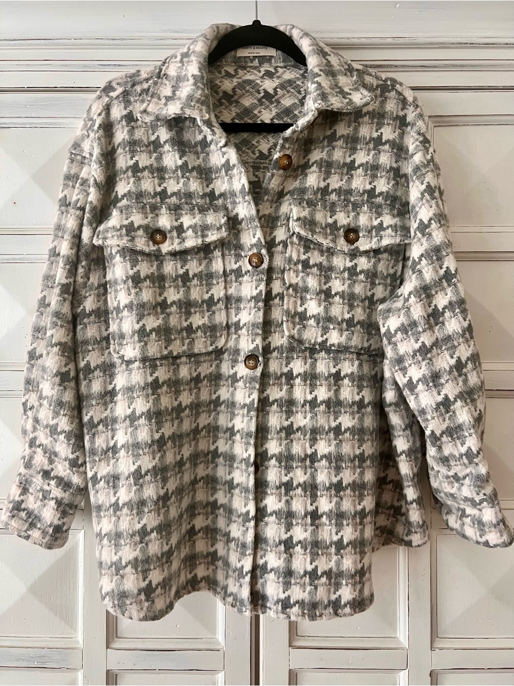 Women's Houndstooth Shacket Jacket - Cream & Gray